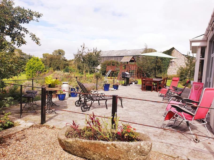 Grove Cottage At The Lodge Tullow Exteriör bild